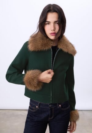 Chaqueta con detalles de borrego