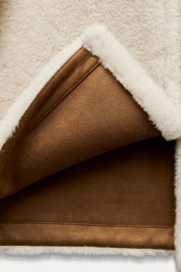 Cazadora doble faz alamares