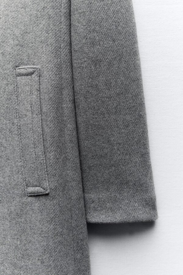 Abrigo de lana con forro