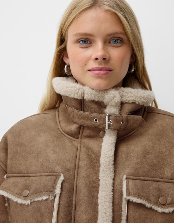 Chaqueta piel cruzada