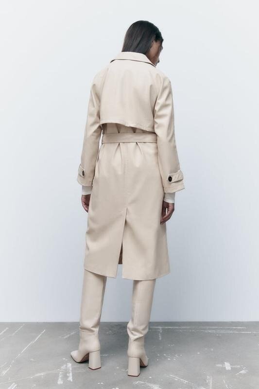 Gabardina de cuero sintético