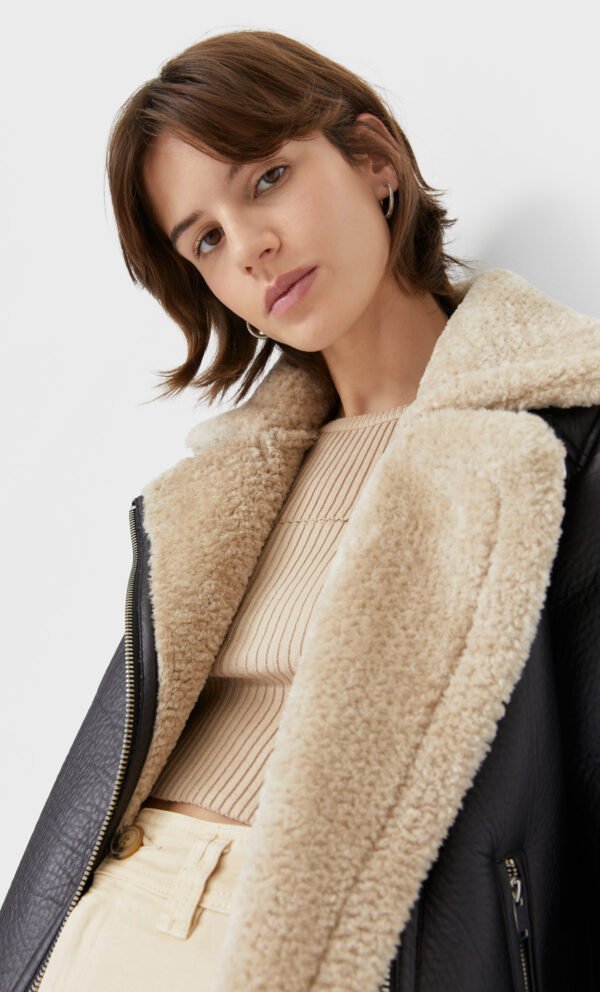 Cazadora efecto piel