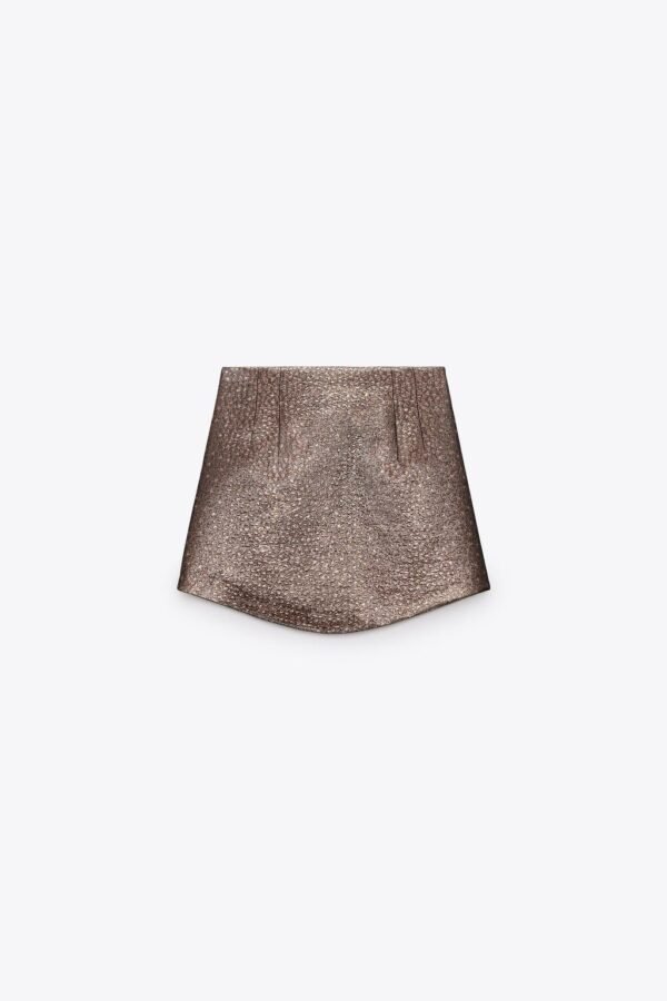 Falda dorada de tiro alto